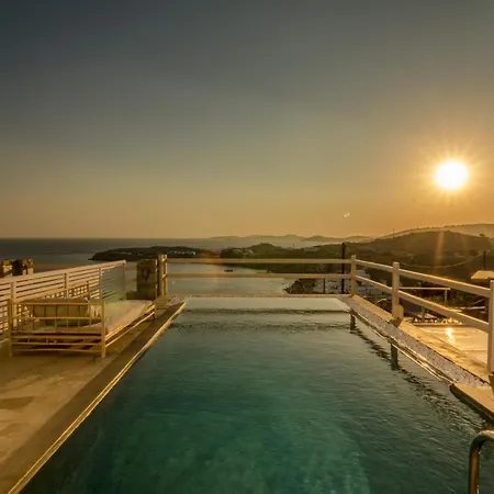 Aparthotel Eden View & 4*