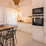 Eden View & Platys Gialos (Mykonos)