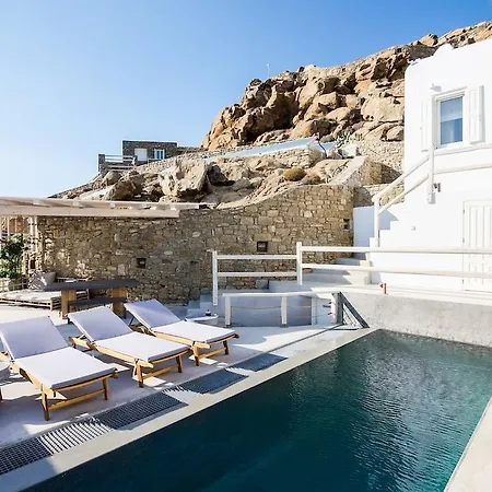 Eden View Suites&villas 4*