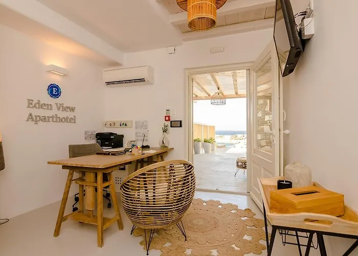 Eden View & アパートホテル