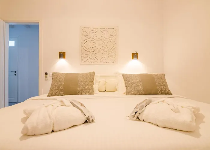 Eden View & 4* Platis Yialos