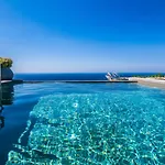 Aparthotel Eden View & 4*